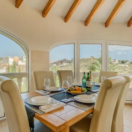 Villa Atlas By
