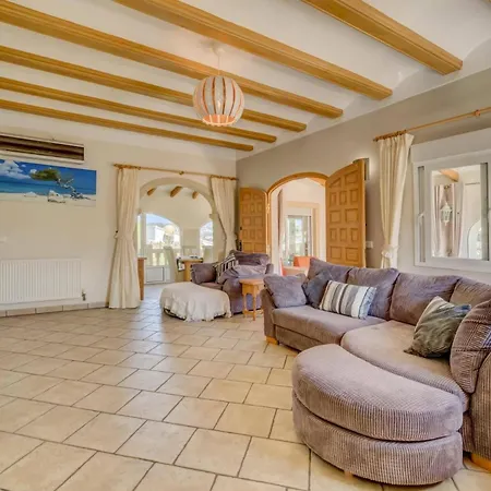 Villa Atlas By